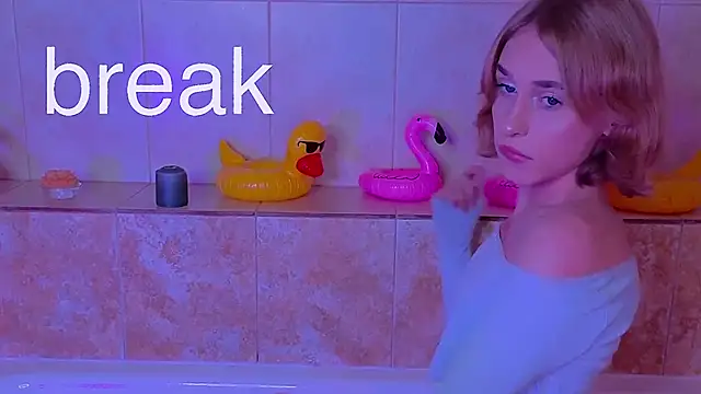 Miss Amy00 online show from April 2026 05:30:01 PM