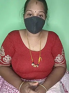 Snapshot of tamil_butterfly chatting on July 2026 06:56:02 PM tamil butterfly online show from July 2026 06:56:02 PM