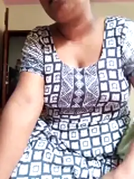 Snapshot of mimi9 chatting on May 2026 04:43:02 AM mimi9 online show from May 2026 04:43:02 AM