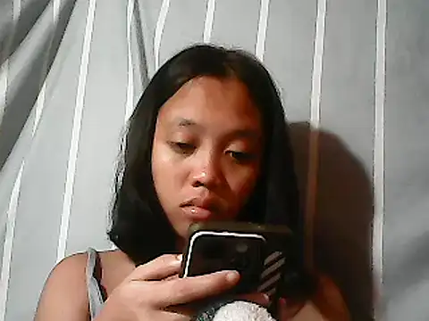 Yours AsianPinayGirl18 online show from June 2026 10:27:02 PM