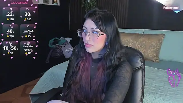 Snapshot of mia_smoke_ chatting on May 2026 06:21:01 AM mia smoke online show from May 2026 06:21:01 AM