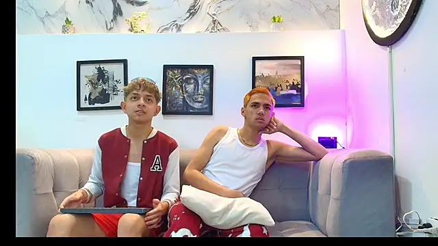 Snapshot of RED_BOYS_XXX chatting on June 2026 01:25:02 PM RED BOYS XXX online show from June 2026 01:25:02 PM