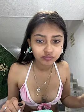 Snapshot of Noa_lau chatting on July 2026 05:12:01 AM Noa lau online show from July 2026 05:12:01 AM