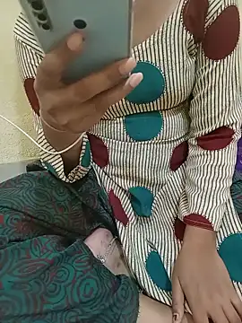 Snapshot of Seema_yadav01 chatting on June 2026 05:07:01 AM Seema yadav01 online show from June 2026 05:07:01 AM