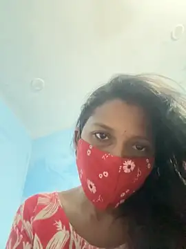 Dimpu queens online show from May 2026 11:37:01 AM