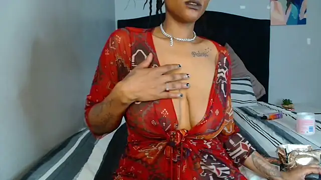 Snapshot of KillarRose chatting on July 2026 12:43:01 AM KillarRose online show from July 2026 12:43:01 AM
