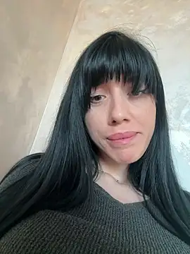 Snapshot of MissControl chatting on May 2026 10:43:02 AM MissControl online show from May 2026 10:43:02 AM
