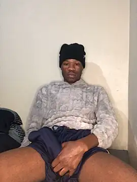 Snapshot of thandolezwe1 chatting on May 2026 09:42:02 PM thandolezwe1 online show from May 2026 09:42:02 PM