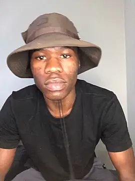 Snapshot of thandolezwe1 chatting on June 2026 11:47:02 AM thandolezwe1 online show from June 2026 11:47:02 AM