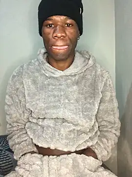 Snapshot of thandolezwe1 chatting on July 2026 09:36:02 PM thandolezwe1 online show from July 2026 09:36:02 PM