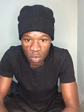Snapshot of thandolezwe1 chatting on July 2026 08:59:01 PM thandolezwe1 online show from July 2026 08:59:01 PM