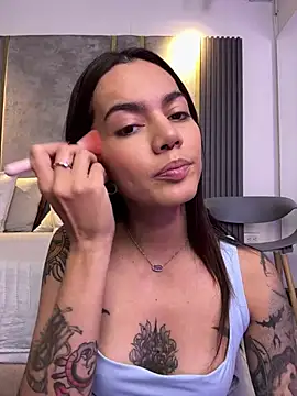 VeroJenkins  online show from June 2026 03:00:01 PM