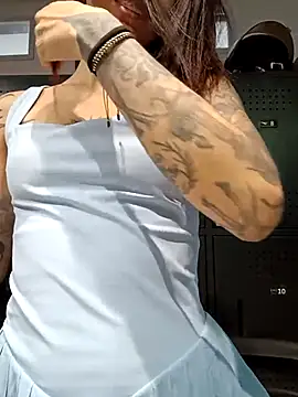 VeroJenkins  online show from August 2026 12:10:02 PM