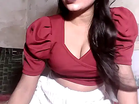 Snapshot of Lovely_Pandey chatting on May 2026 05:21:02 PM Lovely Pandey online show from May 2026 05:21:02 PM