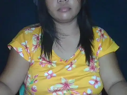 Snapshot of MommyKaye30 chatting on June 2026 07:07:02 PM MommyKaye30 online show from June 2026 07:07:02 PM