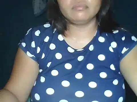Snapshot of MommyKaye30 chatting on July 2026 07:42:01 PM MommyKaye30 online show from July 2026 07:42:01 PM