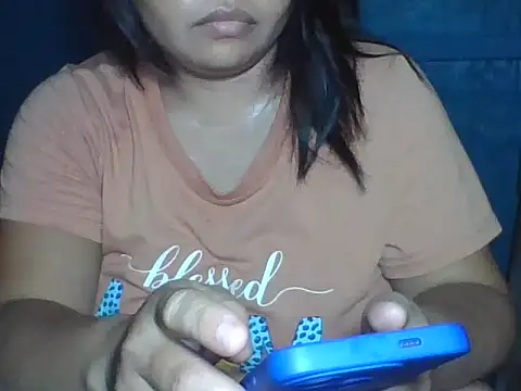 Snapshot of MommyKaye30 chatting on July 2026 06:32:02 PM MommyKaye30 online show from July 2026 06:32:02 PM
