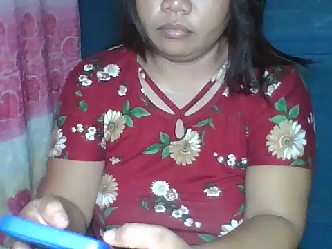 Snapshot of MommyKaye30 chatting on July 2026 06:10:02 PM MommyKaye30 online show from July 2026 06:10:02 PM