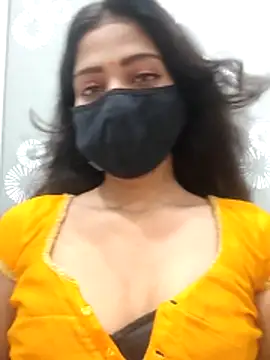 Snapshot of Hot_Candy77 chatting on June 2026 01:07:02 AM Hot Candy77 online show from June 2026 01:07:02 AM
