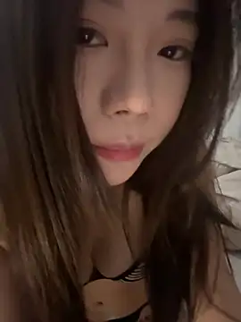liuliu-x online show from May 2026 02:14:01 PM