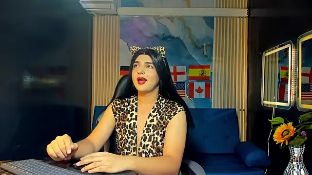 Gaby Gil  online show from June 2026 01:09:02 PM