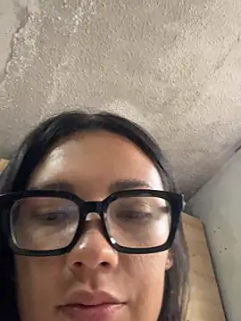 Snapshot of sarita_hos chatting on June 2026 09:30:01 PM sarita hos online show from June 2026 09:30:01 PM