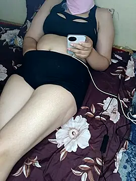 Snapshot of Sahira-22 chatting on May 2026 08:31:01 AM Sahira-22 online show from May 2026 08:31:01 AM