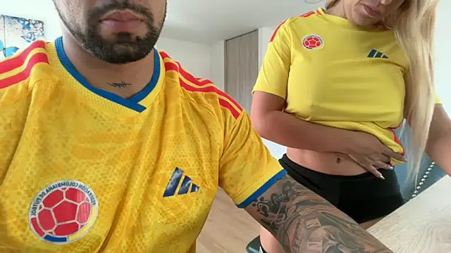 exclusivecouple69 online show from June 2026 08:21:01 PM