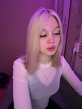 Velvet Doll  online show from June 2026 04:26:02 AM