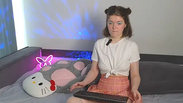 Annpopsy online show from May 2026 03:17:02 PM