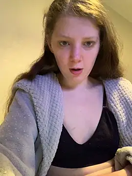 Snapshot of Tatum-Bear chatting on May 2026 08:38:02 PM Tatum-Bear online show from May 2026 08:38:02 PM