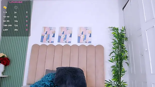 Snapshot of Saida__ chatting on July 2026 01:14:01 PM Saida online show from July 2026 01:14:01 PM