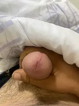 Snapshot of yangnyerii chatting on July 2026 08:45:02 PM yangnyerii online show from July 2026 08:45:02 PM