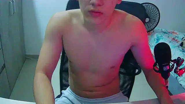 adlovin online show from May 2026 03:04:02 AM