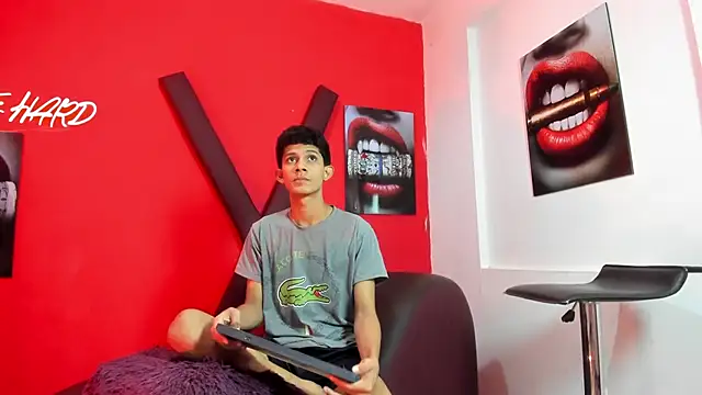 TWINKS BOYSX online show from June 2026 01:19:02 AM