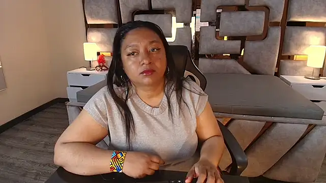 Rachell Carter online show from May 2026 04:52:01 AM