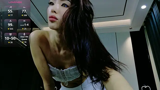 Snapshot of nyxxfire chatting on June 2026 06:14:02 AM nyxxfire online show from June 2026 06:14:02 AM