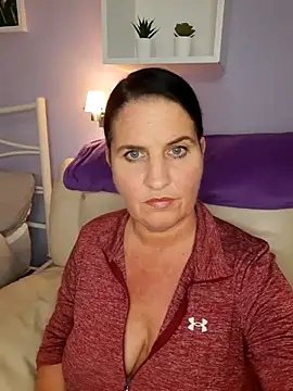 Snapshot of Velvet-Milf chatting on May 2026 07:49:02 AM Velvet-Milf online show from May 2026 07:49:02 AM