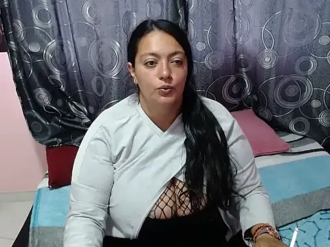 FabritziAPiel online show from May 2026 03:55:02 PM