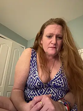 Kellilyn10 online show from May 2026 02:20:02 AM