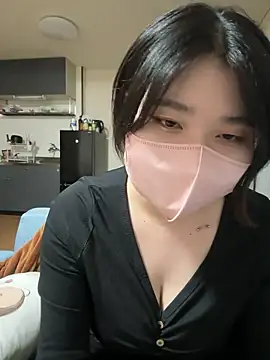 Snapshot of inaho_chan chatting on May 2026 11:17:01 AM inaho chan online show from May 2026 11:17:01 AM