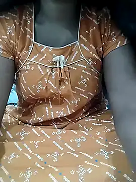 Snapshot of silksmitha- chatting on May 2026 11:26:02 AM silksmitha- online show from May 2026 11:26:02 AM
