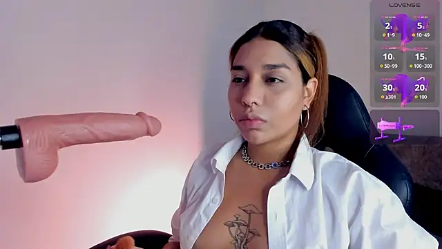 Snapshot of Giselle_MessyDoll chatting on June 2026 03:00:01 AM Giselle MessyDoll online show from June 2026 03:00:01 AM