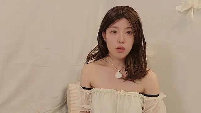 sakura-ch- online show from July 2026 08:11:01 PM