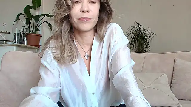 Gargona1 online show from July 2026 11:02:01 AM