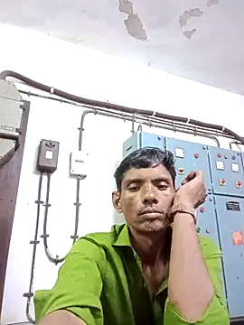 Hot-Parinda200 online show from May 2026 06:44:01 AM