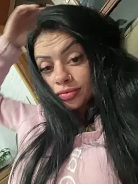 belababyy online show from May 2026 09:45:01 PM