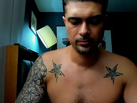 Snapshot of ZEI-001 chatting on May 2026 01:25:02 AM ZEI-001 online show from May 2026 01:25:02 AM