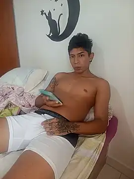 Snapshot of Bill_BadBoy chatting on May 2026 08:04:04 PM Bill BadBoy online show from May 2026 08:04:04 PM