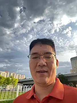Snapshot of htp-44 chatting on June 2026 10:15:01 AM htp-44 online show from June 2026 10:15:01 AM